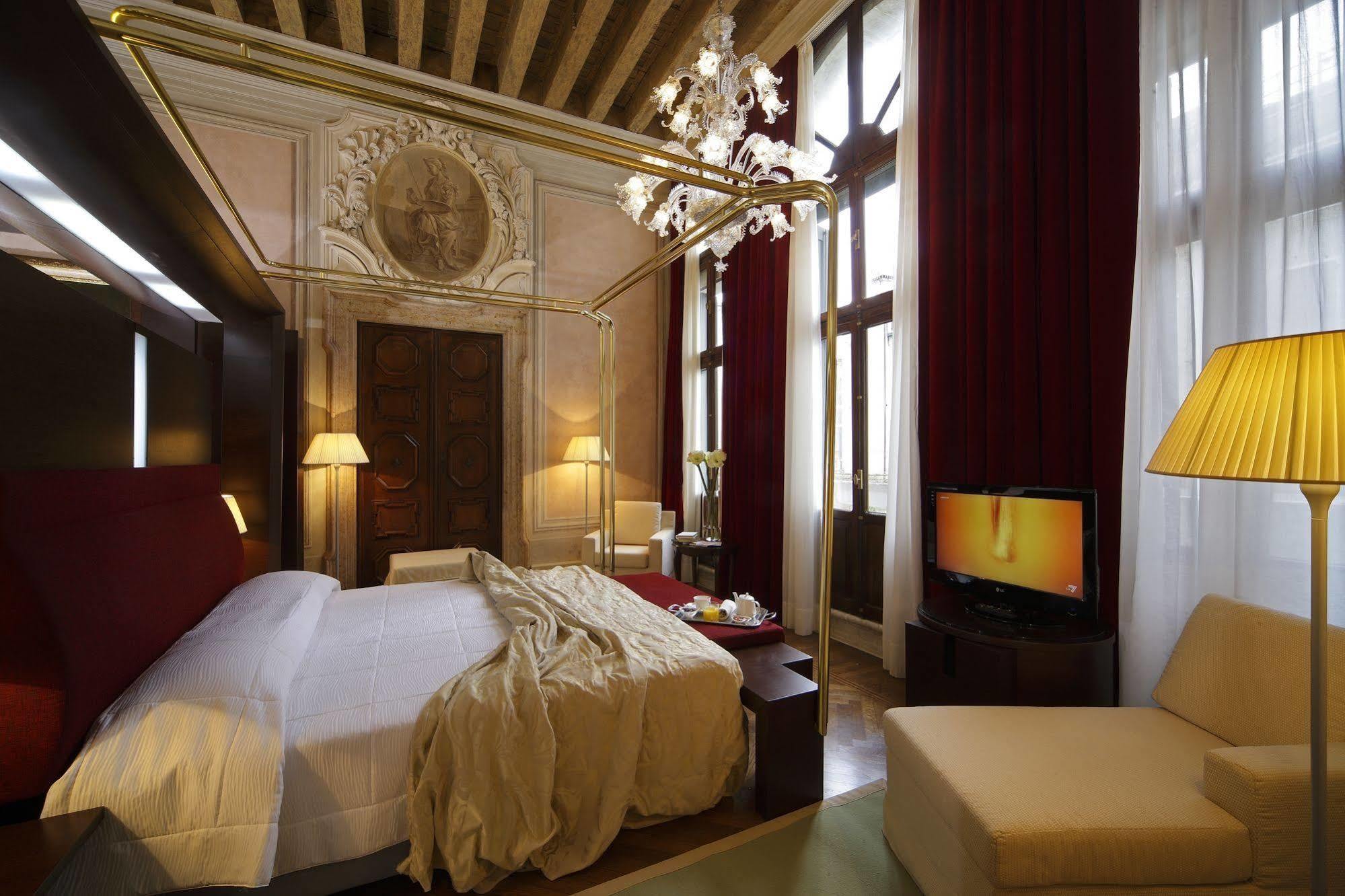 Hotel Palazzo Giovanelli E Gran Canal Venice Room photo